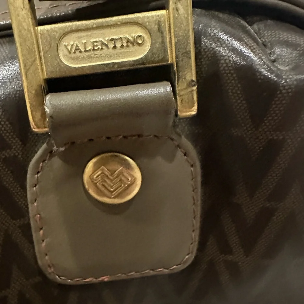 Valentino purse - Picture 3 of 12